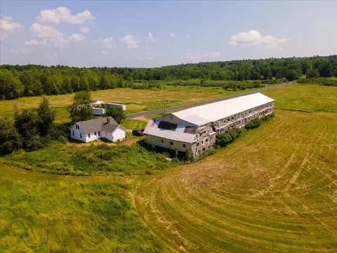 52 Poors Mill Rd, Belfast, ME 04915