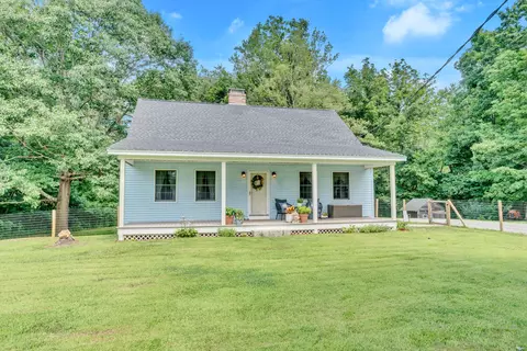 72 Old South Rd, South Berwick, ME 03908