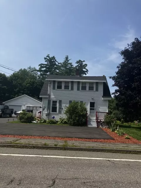 22 Hicks Rd, Augusta, ME 04330