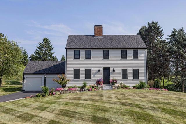 8 Lighthouse Point Rd, Cape Elizabeth, ME 04107