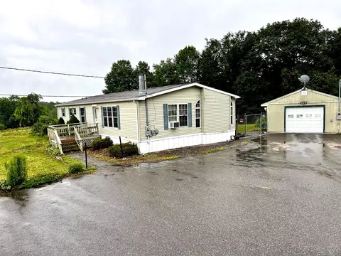 218 Collins Mills Rd, West Gardiner, ME 04345