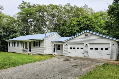 183 Cushnoc Rd, Vassalboro, ME 04989