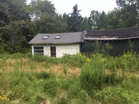 147 Toddy Pond Rd, Surry, ME 04684