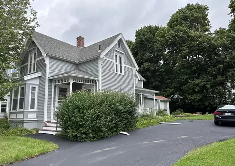 5 Hazelwood Ave, Waterville, ME 04901