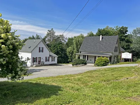 103 105 Us Route 1, Bucksport, ME 04416