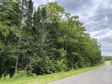 1 Estabrook Rd # -B, Amity, ME 04471