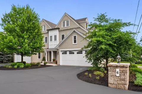 6 Norwood Farms Rd #A, York, ME 03909