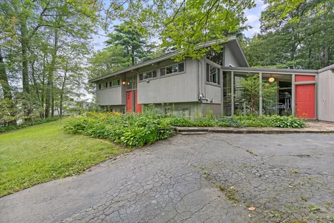 332 Evans Street Ext, South Portland, ME 04106