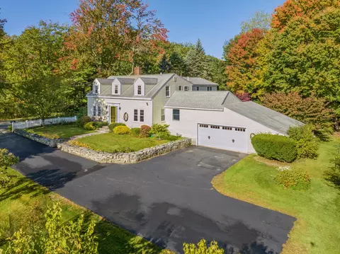 123 Sligo Rd, Yarmouth, ME 04096