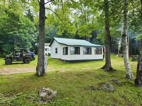 58 E Shore Rd, Medway, ME 04460