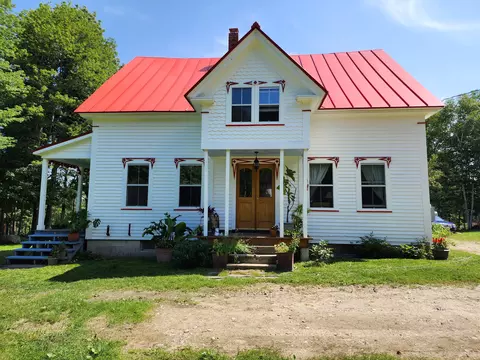 308 Barrows Rd, Sumner, ME 04292