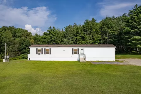 35 Bernie Hartford Rd, Leeds, ME 04263
