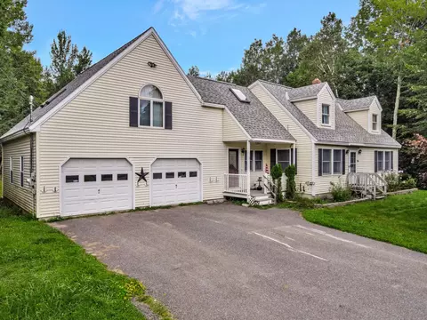 14 Fairwood Dr, Fairfield, ME 04937