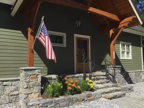 19 Lunts Point Ln, Oxford, ME 04270