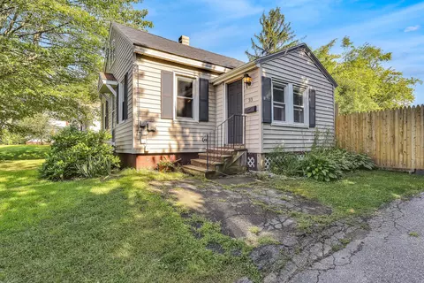 33 Kennedy Memorial Dr, Waterville, ME 04901