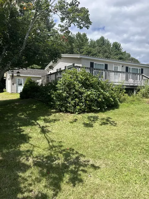 69 Pike Rd, Livermore, ME 04253