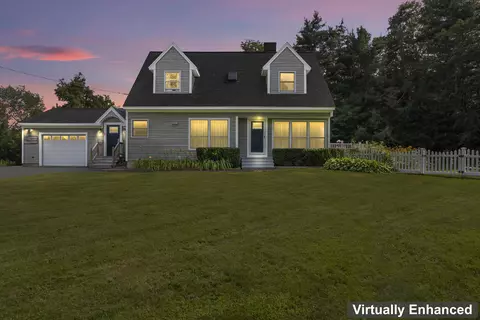 17 Canoe Club Rd, Hampden, ME 04444