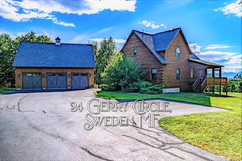 24 Gerry Cir, Sweden, ME 04040