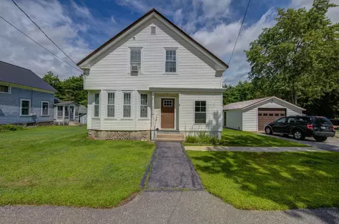 47 Pioneer St, West Paris, ME 04289