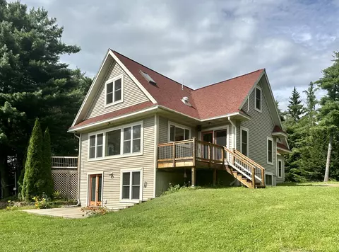 20 Higgins Farm Rd, Calais, ME 04619