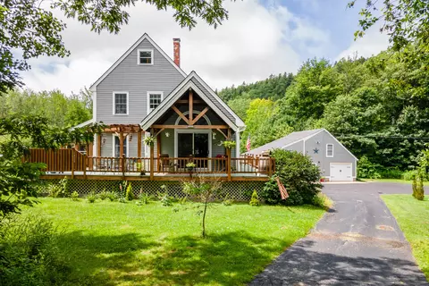 35 Ridge School Rd, Liberty, ME 04949