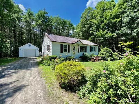 198 Hancock Pond Rd, Sebago, ME 04029