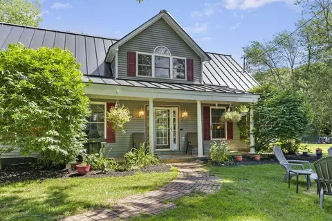 5 Knoll Ave, Old Orchard Beach, ME 04064
