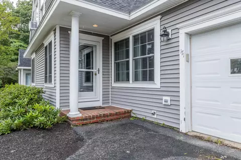 171 Delaware Ct #171, Portland, ME 04103