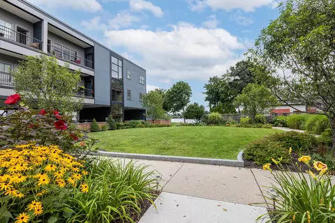 72 Ocean St #210, South Portland, ME 04106