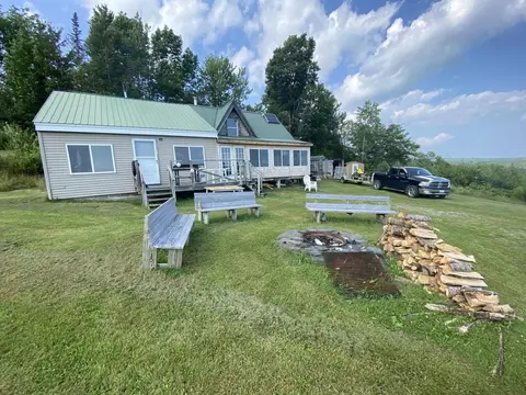 724 Old Kingsbury Rd, Brighton Plt, ME 04912