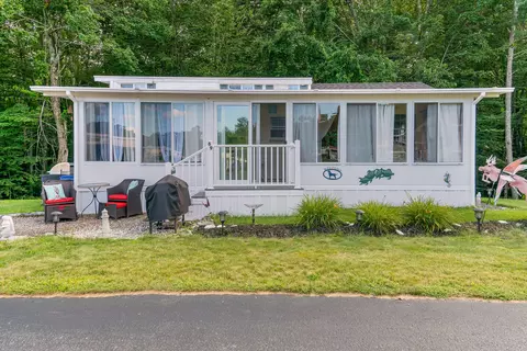 54 Bypass Rd #69, Wells, ME 04090
