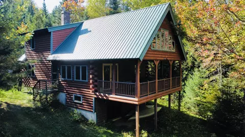 495 Shelton Trl, Rangeley Plt, ME 04970