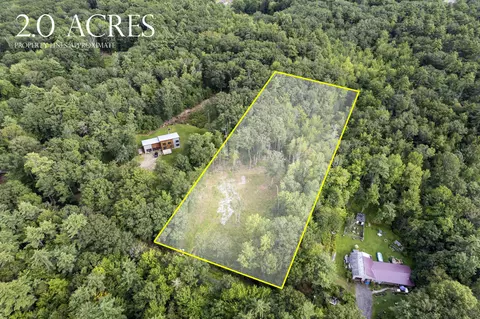 99 Hanley Rd, Pittston, ME 04345