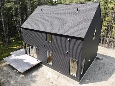 117 Flye Point Rd, Brooklin, ME 04616