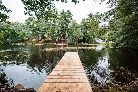 937 Roosevelt Trl, Windham, ME 04062