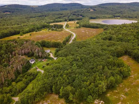 15 Alford Lake Road, Hope, ME 04847