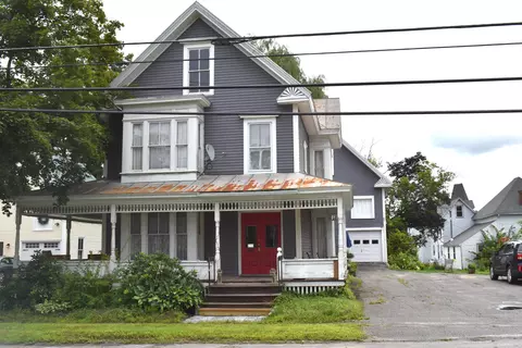 210 Main St, Pittsfield, ME 04967