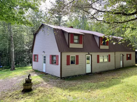 26 Bonne Terre Rd, Waldo, ME 04915