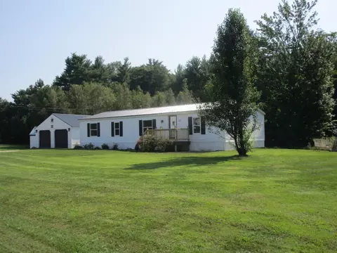 22 Plains Rd, Oxford, ME 04270