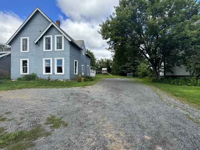 191 Sweden St, Caribou, ME 04736