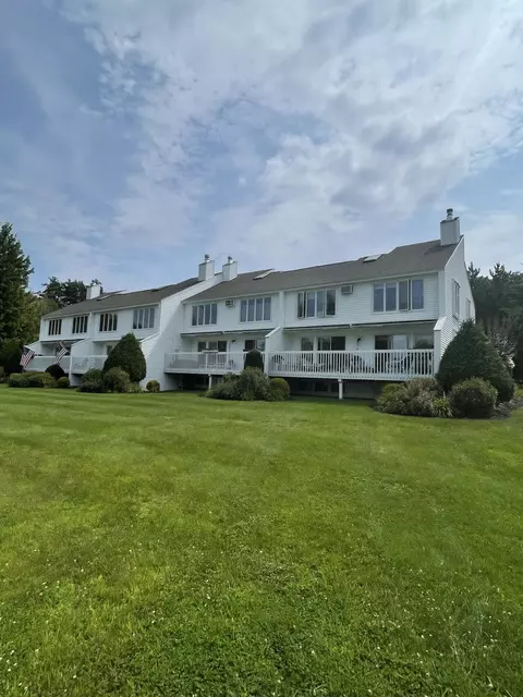 27 Clifford Rd UNIT 21, Naples, ME 04055