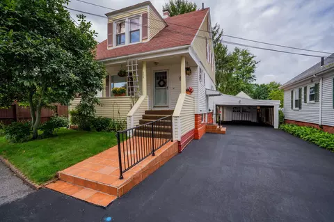 173 Walton St, Portland, ME 04103