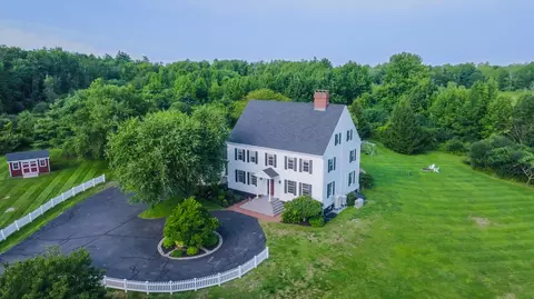 335 Winthrop St, Hallowell, ME 04347
