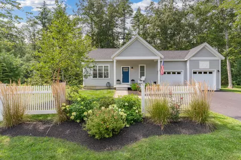 17 Camerons Ln, Wells, ME 04090
