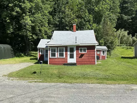 14 West St, Bingham, ME 04920