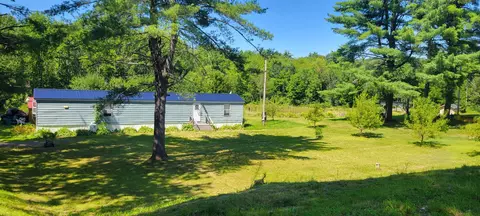 337 Bassett Rd, Winslow, ME 04901