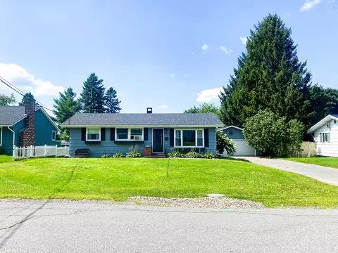 126 Dudley St, Presque Isle, ME 04769