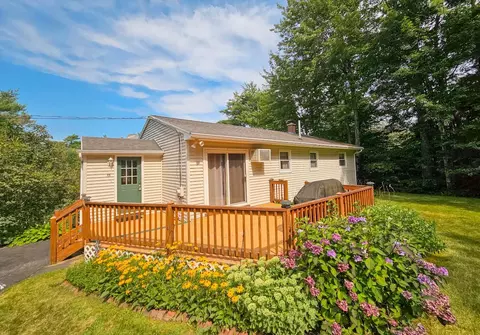 13 Arcadia Dr, Windham, ME 04062