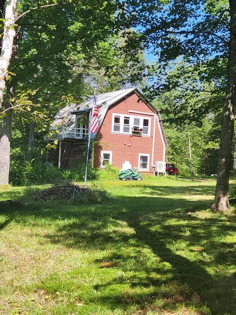 28 King Hill Rd, Paris, ME 04281