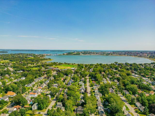 125 Wellington Rd, Portland, ME 04103